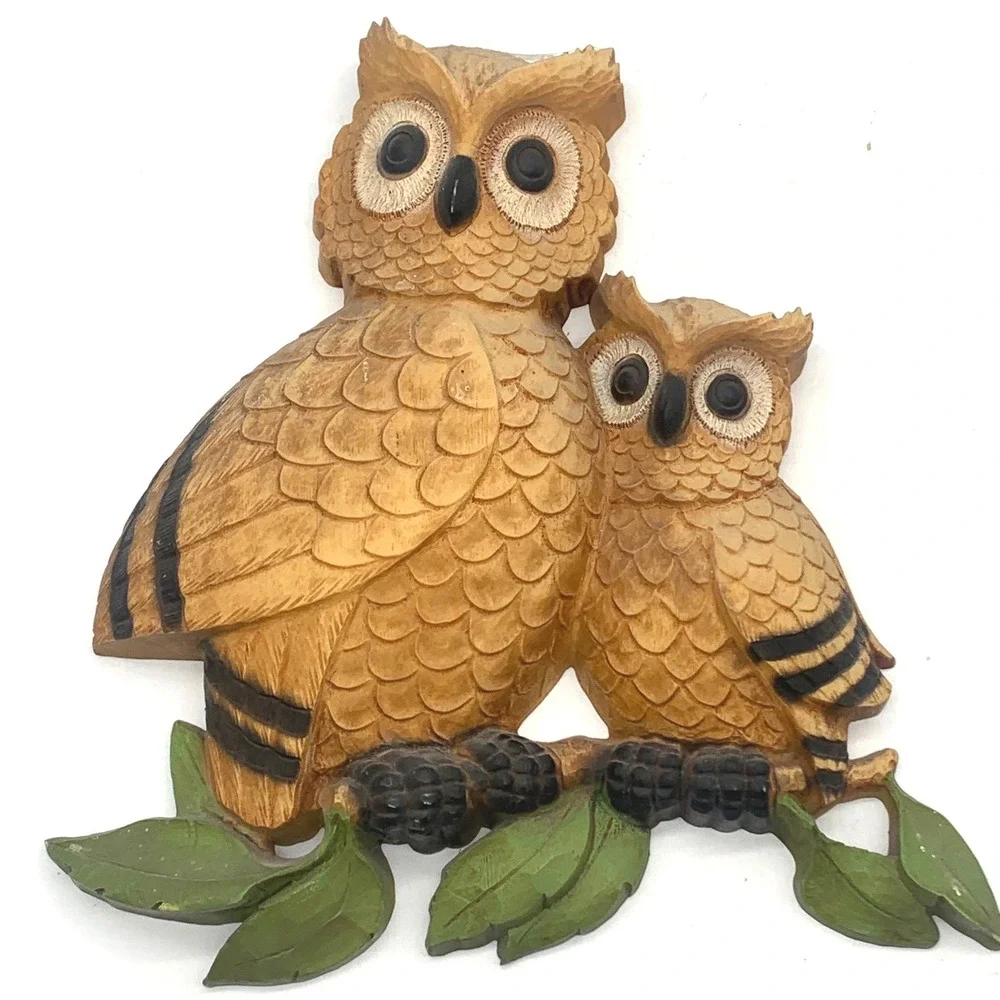 Vintage 1976 Homco Owl Wall Plaques Set of 2 Faux Wood Resin Decor 7403